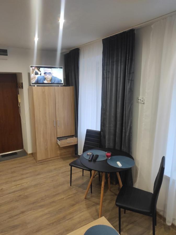 Walbrzych Pilsuckiego News Apartament Apartamento Exterior foto